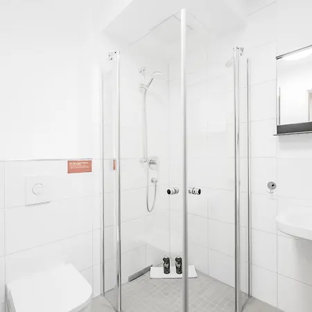 Limehome Metzingen Wilhelmstr * Metzingen (Tubingen)